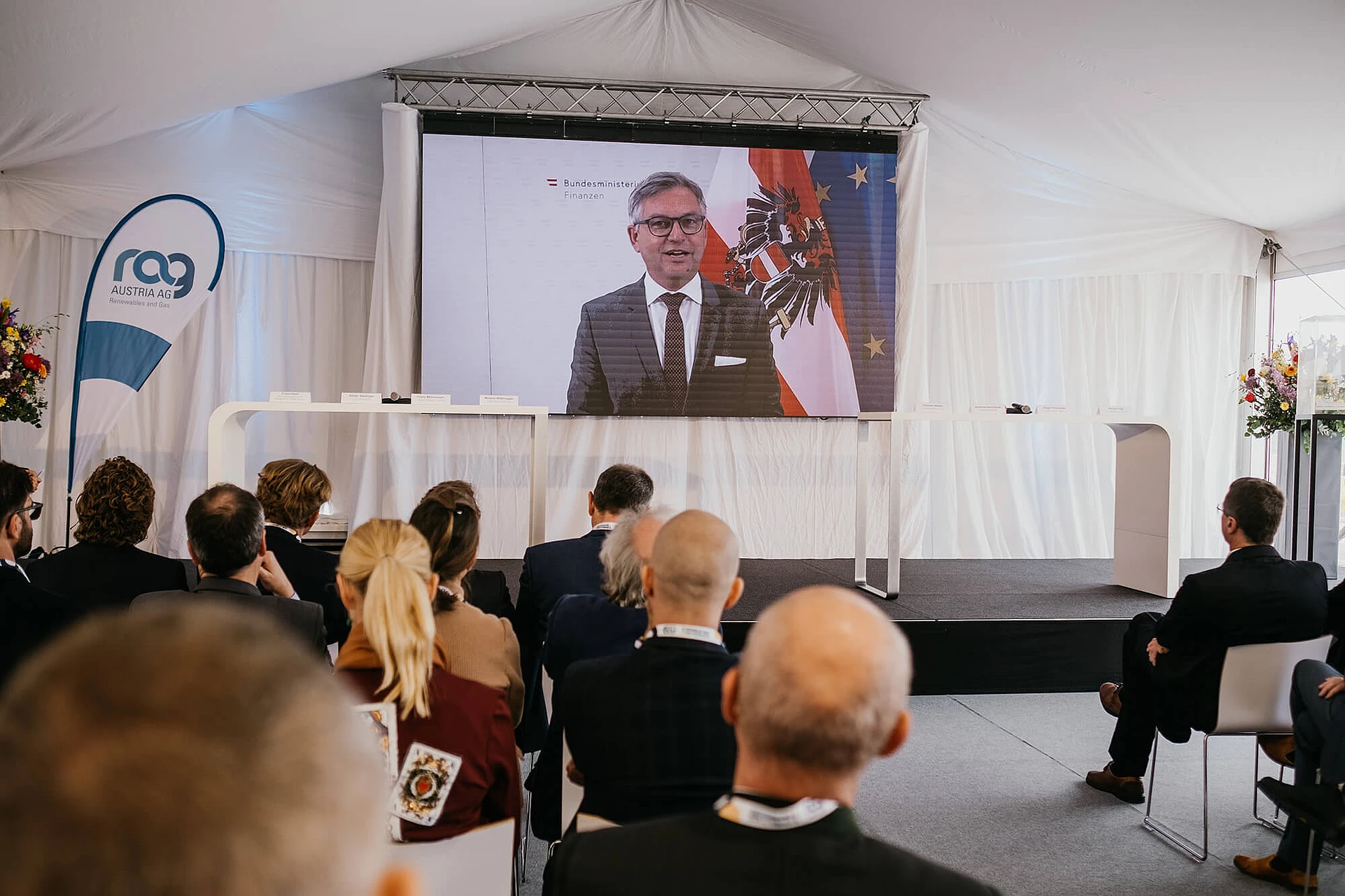 Presentation by Finance Minister Magnus Brunner at the opening of the storage facility Rubensdorf