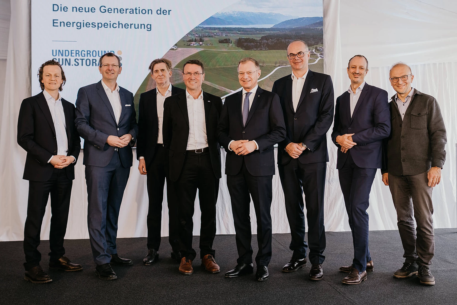 Group picture at the opening of the storage facility Rubensdorf
